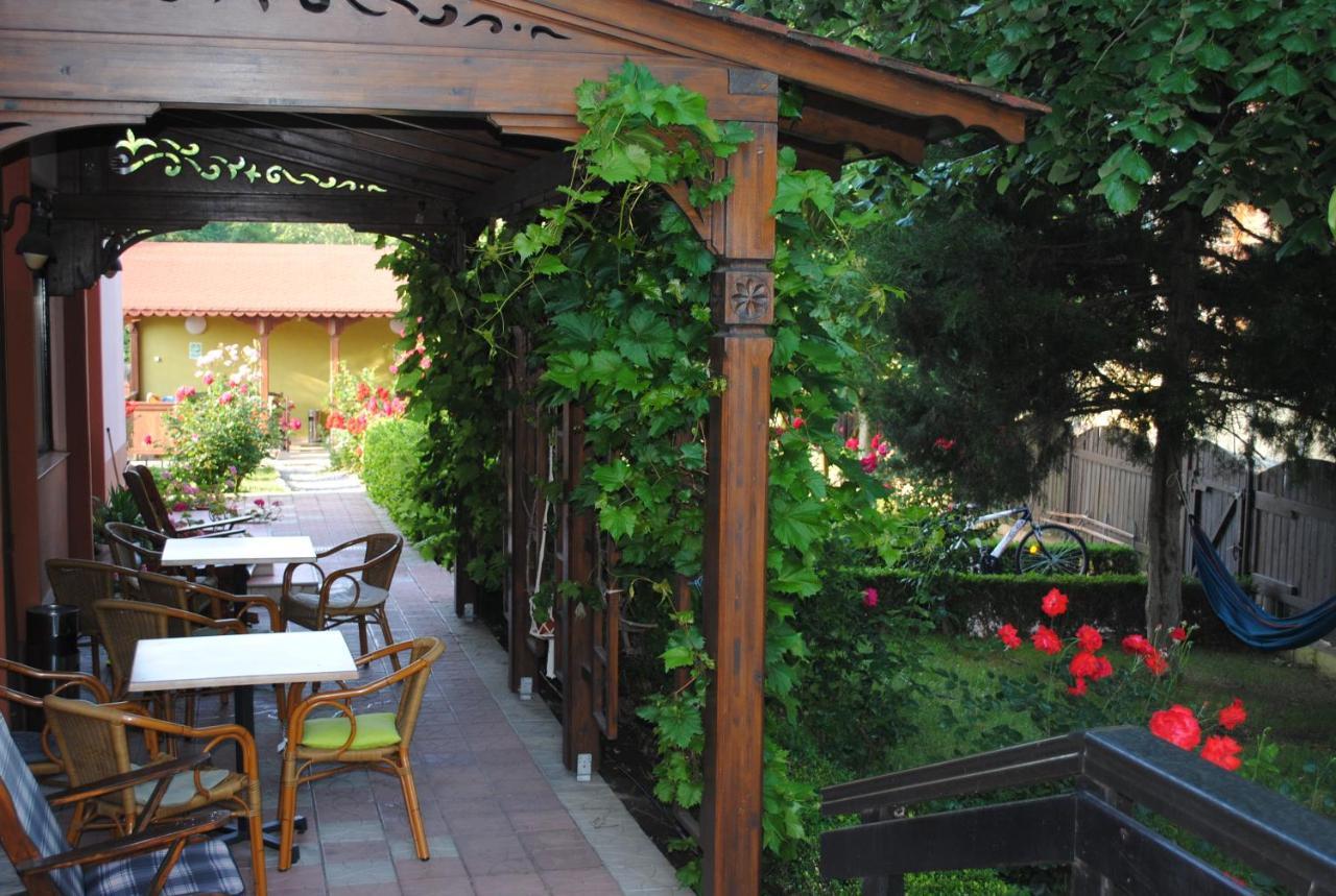 Vila Delta Travel - Mila 23 Mila Douăzeci şi Trei Kültér fotó