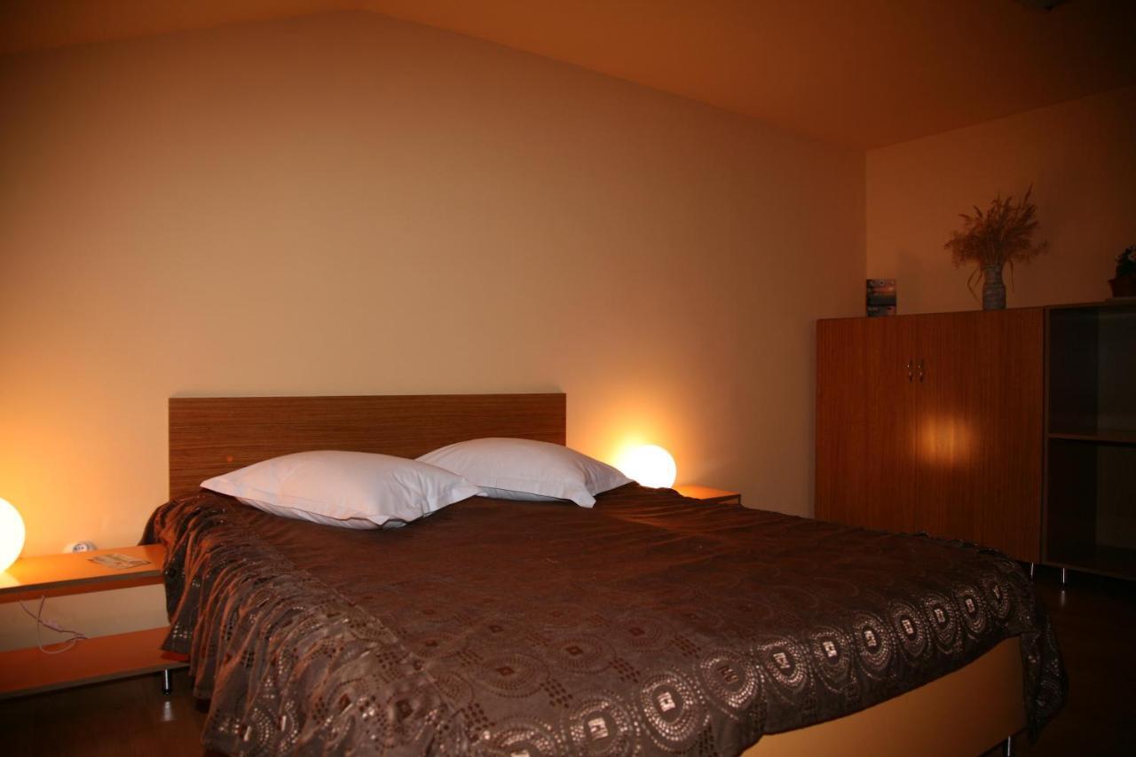 Vila Delta Travel - Mila 23 Mila Douăzeci şi Trei Szoba fotó
